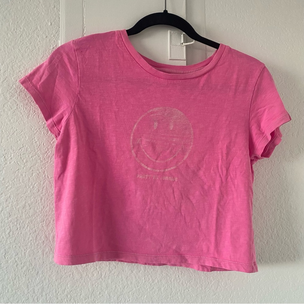 Aerie Pink Graphic Crop Top